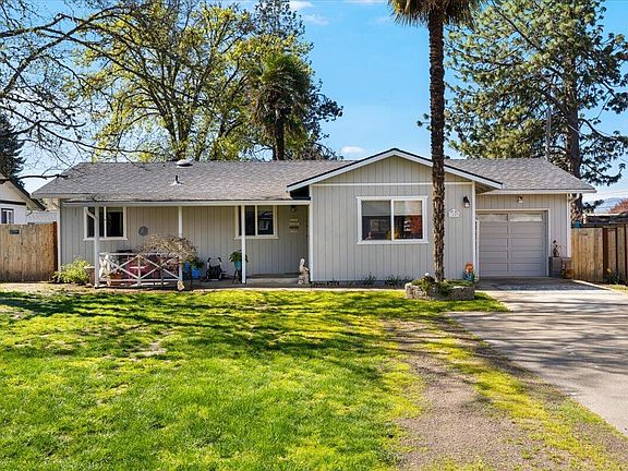 2nd image of 1459 SW Silver Maple Way