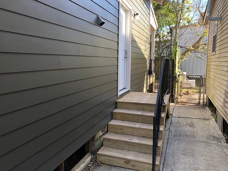 514 S Telemachus St — Photo 2