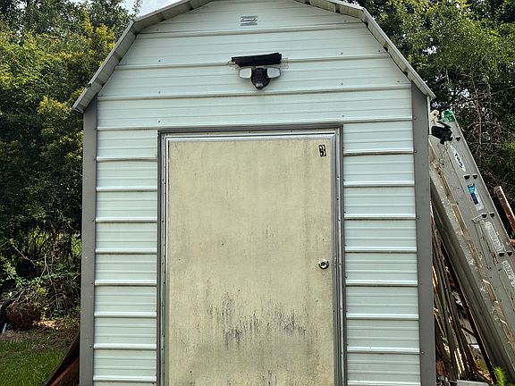 5th image of 2800 Admiral St Trailer 2