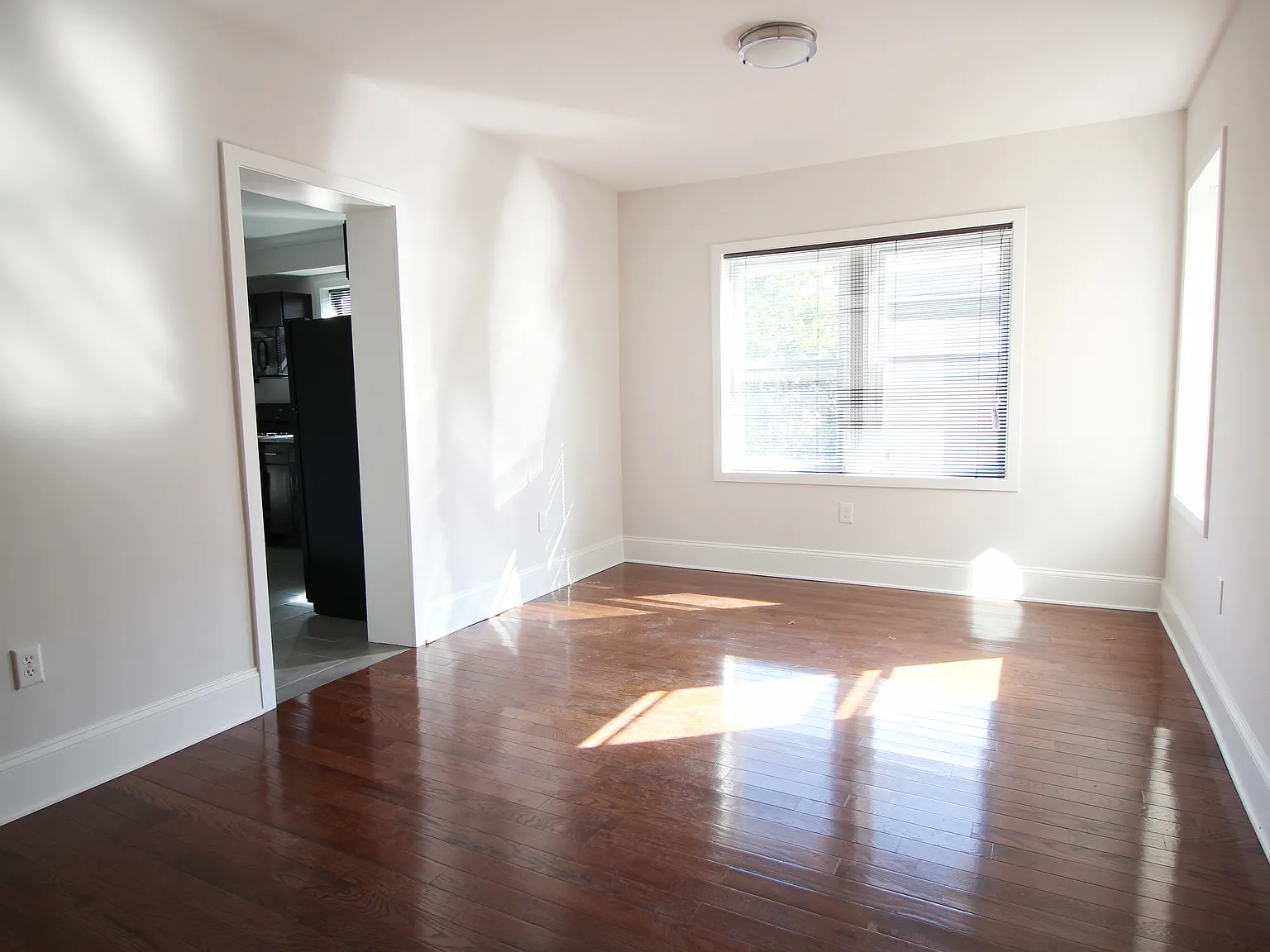 1 bed, $1,400 — Photo 3