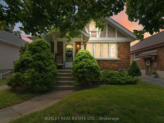 4th image of 38 Spruce St