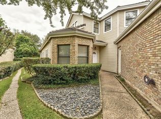 18 Champion Dr, Lakeway, TX 78734