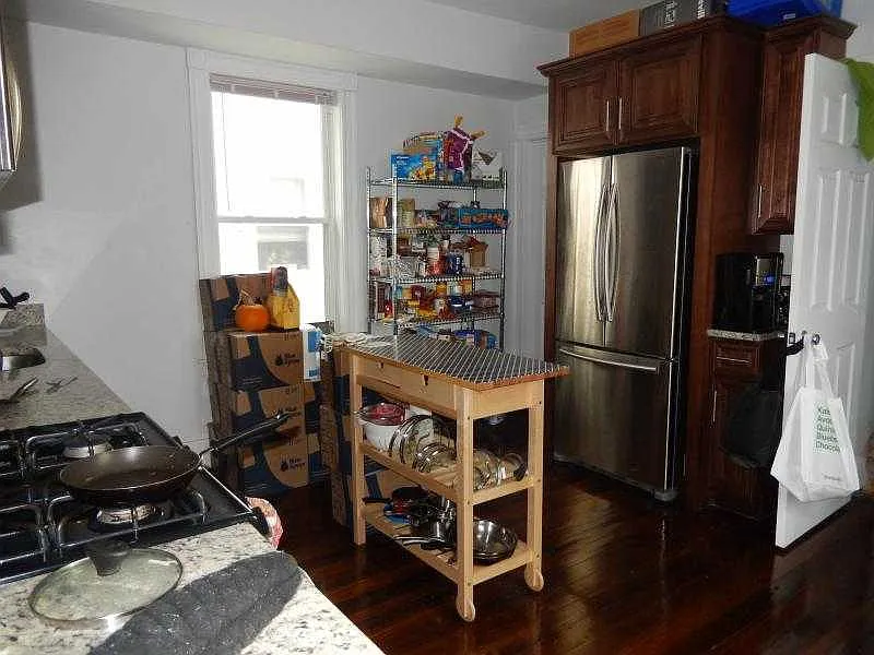 4 bed, $4,100 — Photo 4