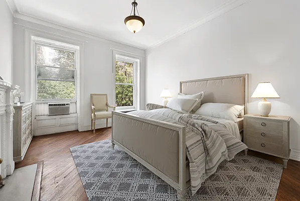Sold by Compass | media 3