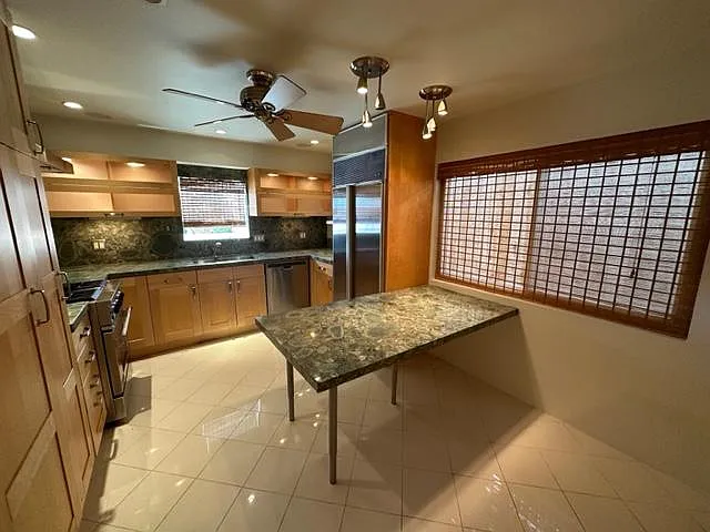 3250 Avenida Del Presidente #7