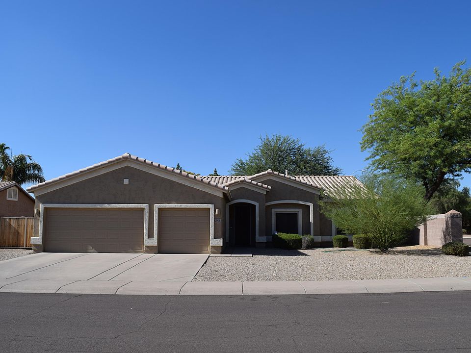 1st image of 1244 E San Carlos Way