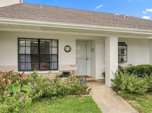 7612 Oakmont Ln, New Port Richey, FL 34654