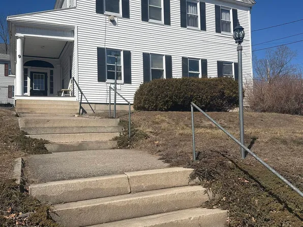 9 High Street, Somersworth, NH 03878