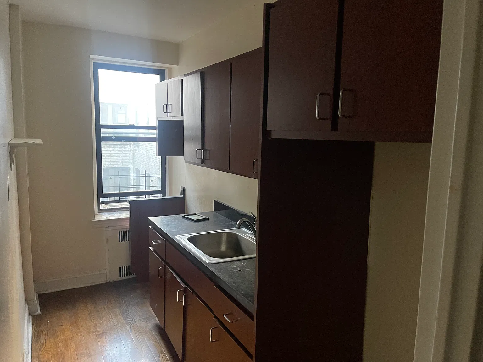 266 East 21st Street — Photo 2