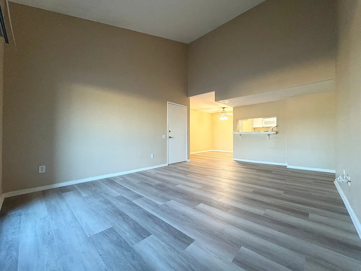 Building Photo - 45546 Aladdin St #D201