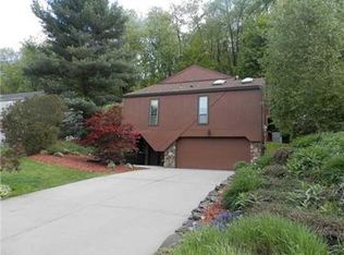 235 Sunridge Rd, Pittsburgh, PA 15238