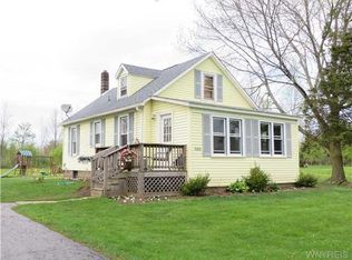 8469 Haight Rd, Barker, NY 14012
