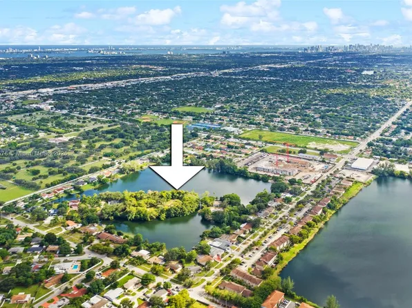 14141 NW 14th Dr, Miami, FL 33167