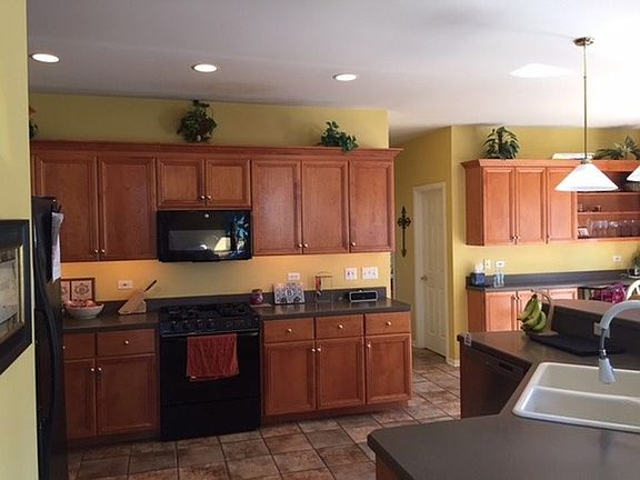 3rd image of 654 Chasewood Dr