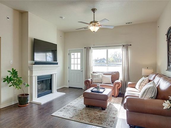 4th image of 5309 Parkplace Dr