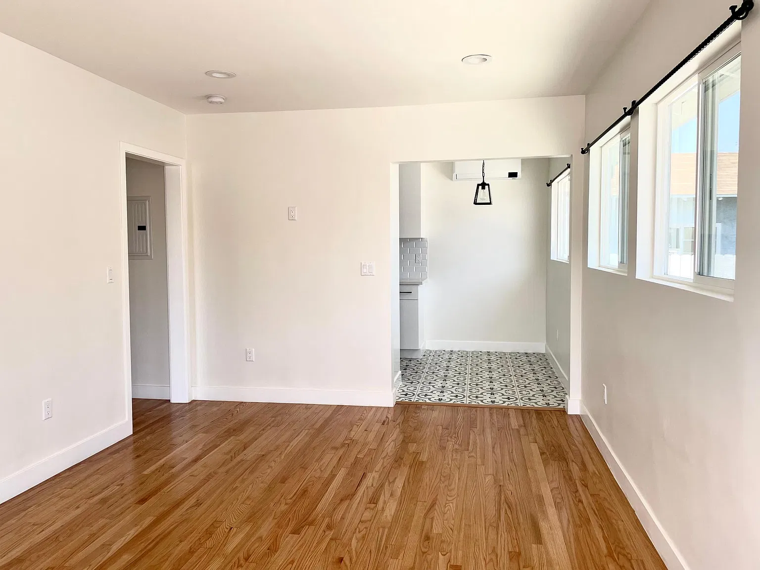 1 bed, 450 sqft, $1,950 — Photo 4