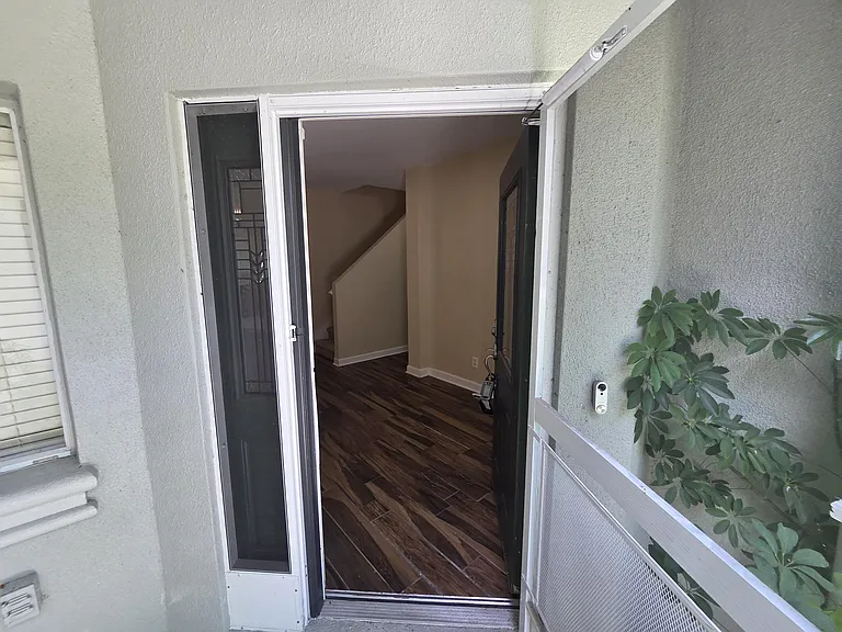 3810 Haley Ct #7 — Photo 3
