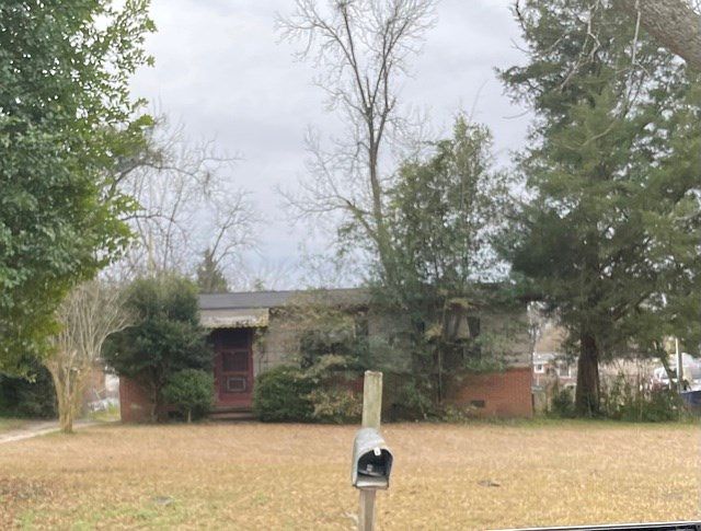 2nd image of 1008 E Tift Ave