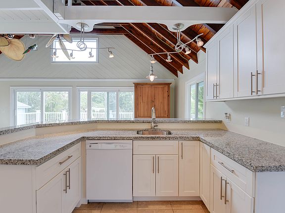 4th image of 29610 Mahogany Ln