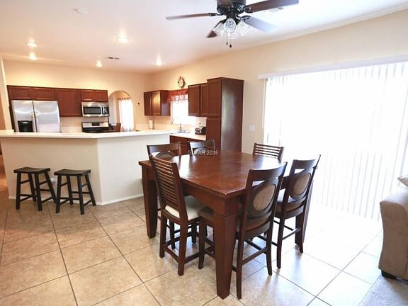 5th image of 7708 Four Seasons Dr