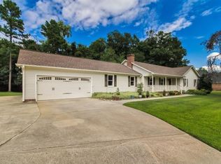 1302 Dogwood Dr, Gibsonville, NC 27249