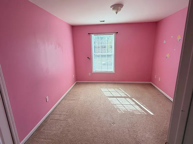 21 Van Syckle Blvd — Photo 17
