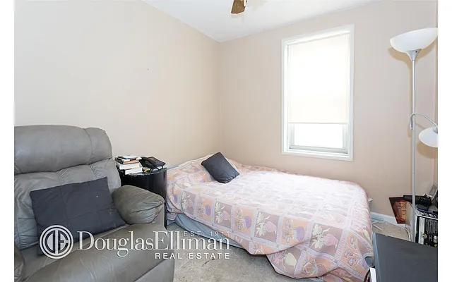 Sold by Douglas Elliman | media 10