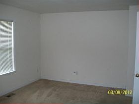 5th image of 402 Westover Pines Dr