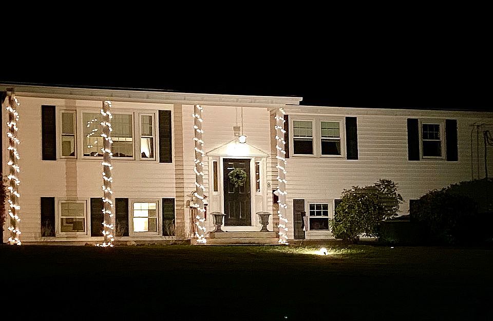 Holiday lights