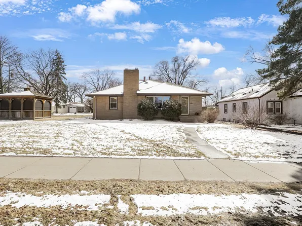 4201 40th Ave N, Robbinsdale, MN 55422