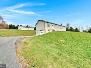 165 Wild Cherry Rd, Schuylkill Haven, PA 17972