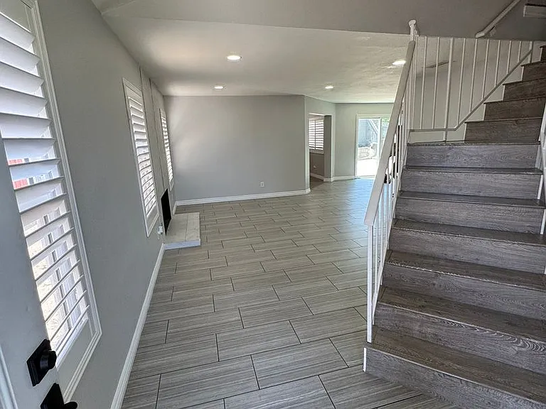 1351 Christobal Ln — Photo 27
