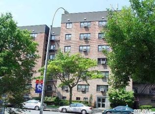 3170 138th St #APT 1H, Flushing, NY 11354