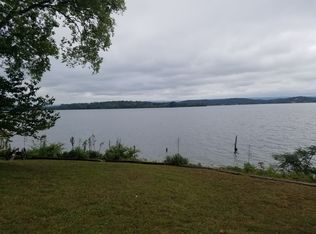 1060 Johnson Ln, Ten Mile, TN 37880