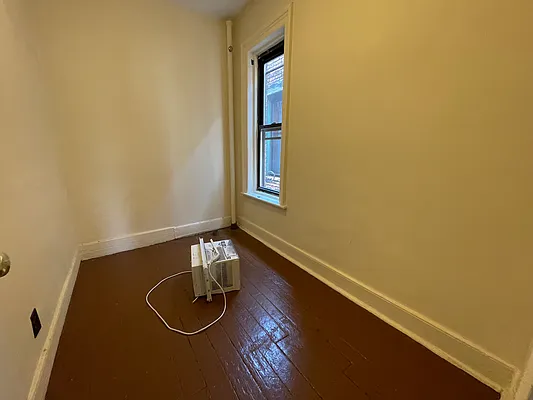 Rented by Highline Residential | media 37