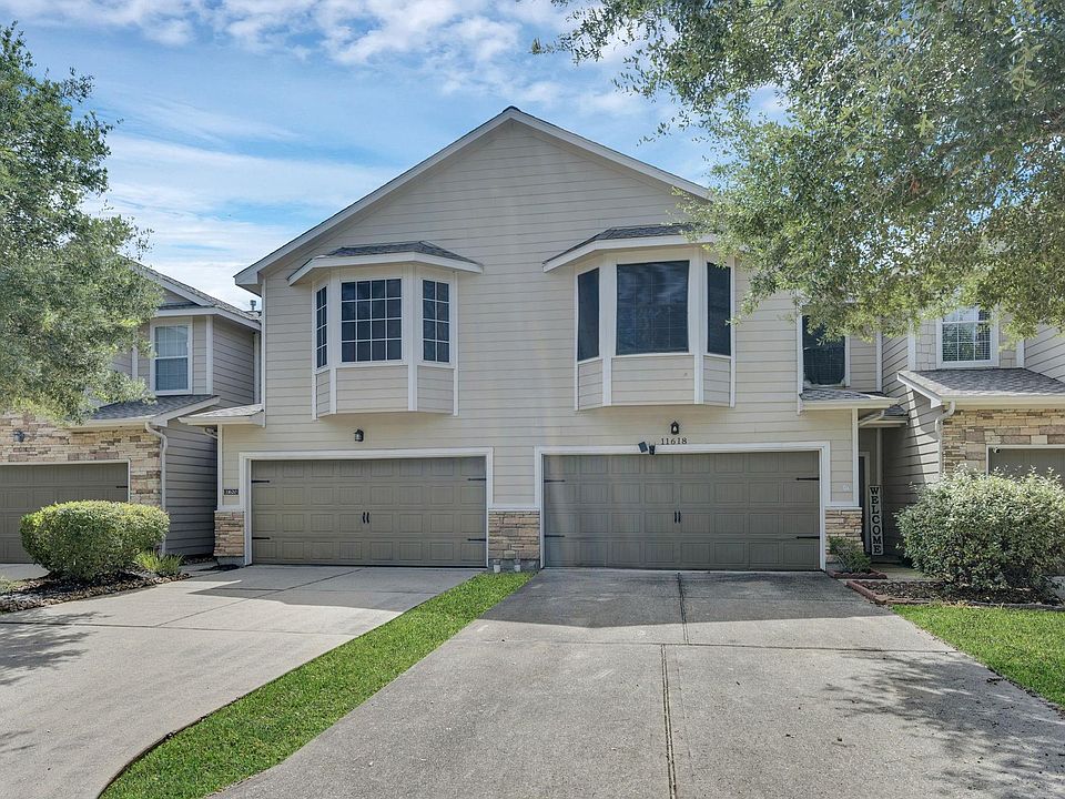 1st image of 11620 Champions Green Dr