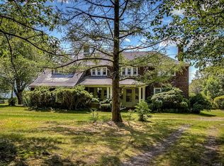 220 Vista Maria Rd, Pine Bush, NY 12566