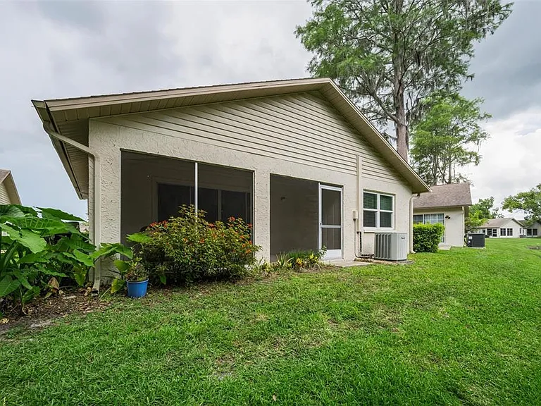 4638 Sheffield Dr — Photo 30
