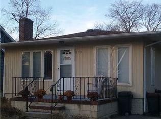 820 Flanders Rd, Riverhead, NY 11901