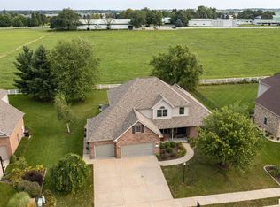 5919 W Ivybridge Pl, Peoria, IL 61615