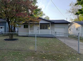 1315 S Newton Ave, Springfield, MO 65807