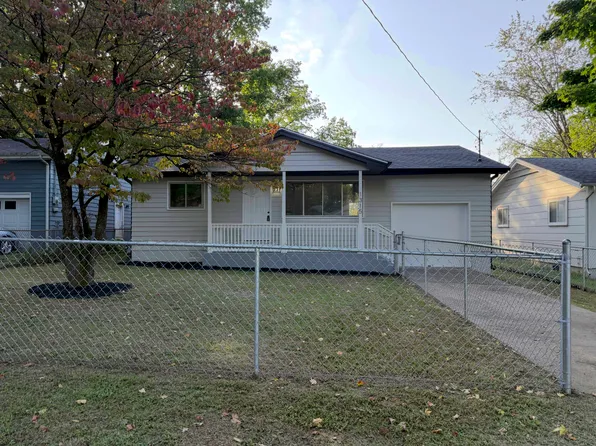 1315 S Newton Avenue, Springfield, MO 65807