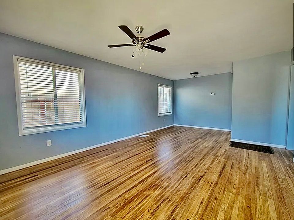 1st image of 149 Terracina Way