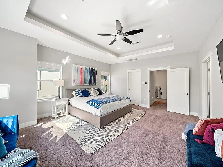 4309 Marina St — Photo 6