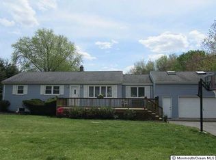 1 Hillside Ter, Marlboro, NJ 07746