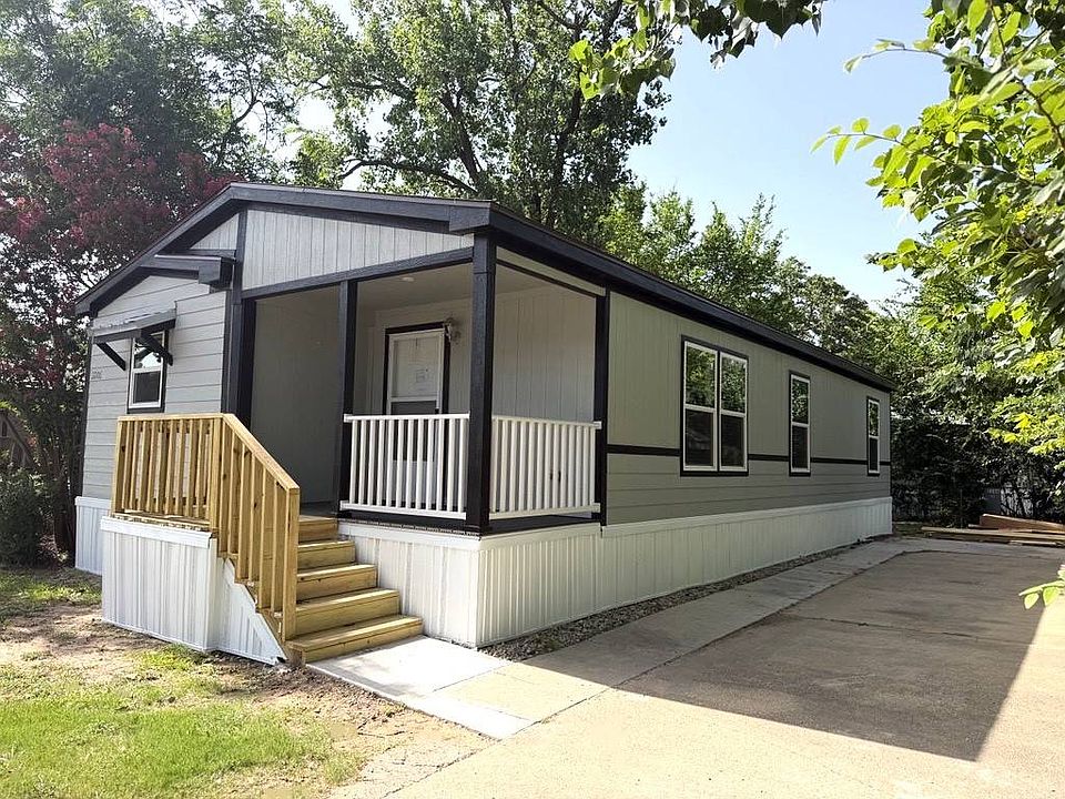 1st image of 2206 Apricot Glen Dr