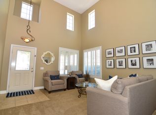 5397 Huntmaster Cir, Fontana, CA 92336