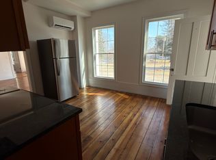 14 Maple St FLOOR 1, Mendon, MA 01756