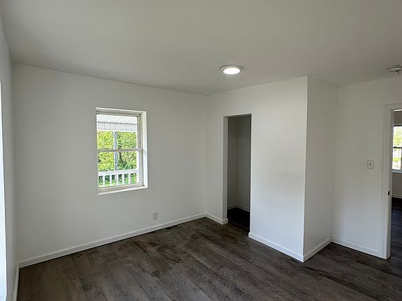 5th image of 3408 Ashland Ave