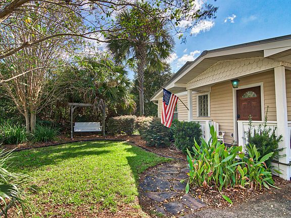2nd image of 64 Gulf View Dr